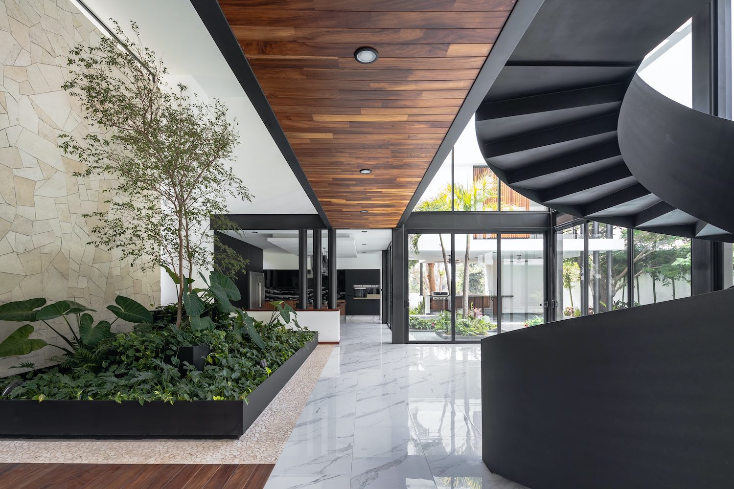VILLA 02