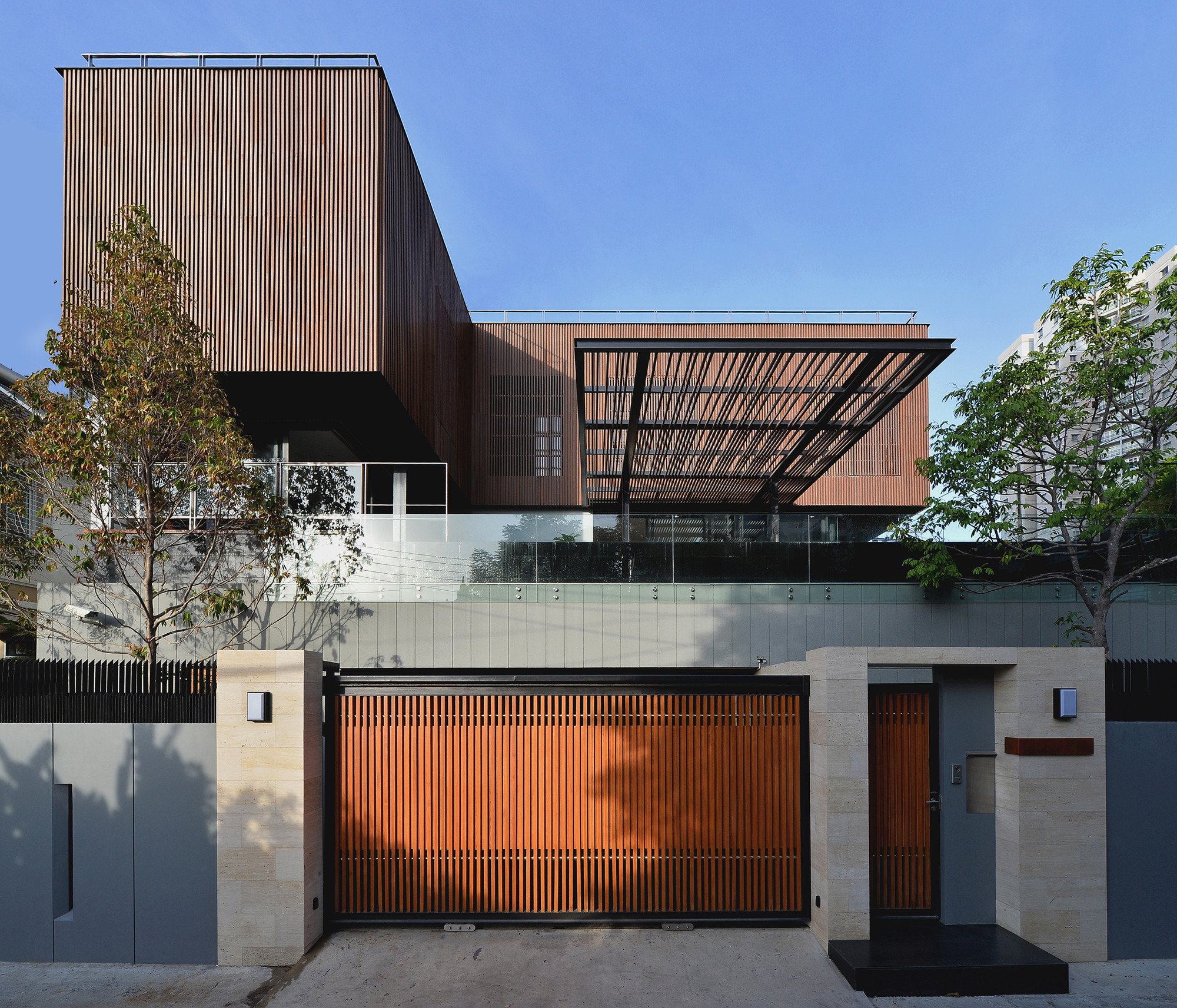 VILLA 05