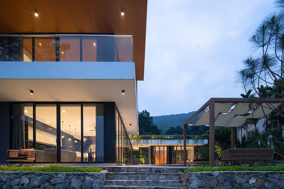 VILLA 01