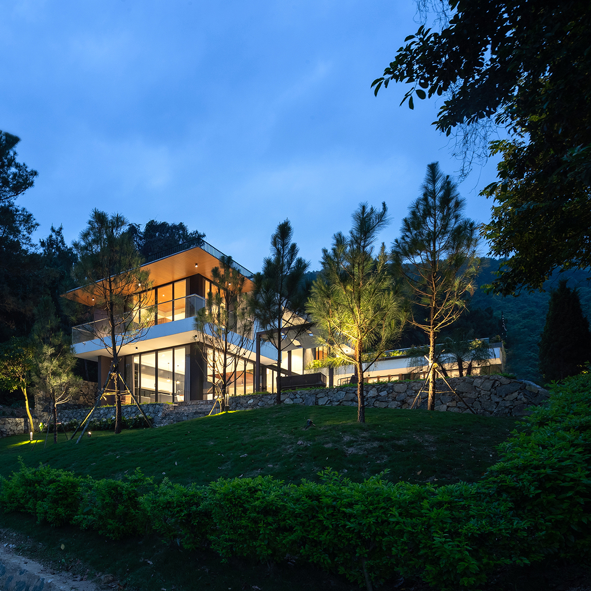 VILLA 01