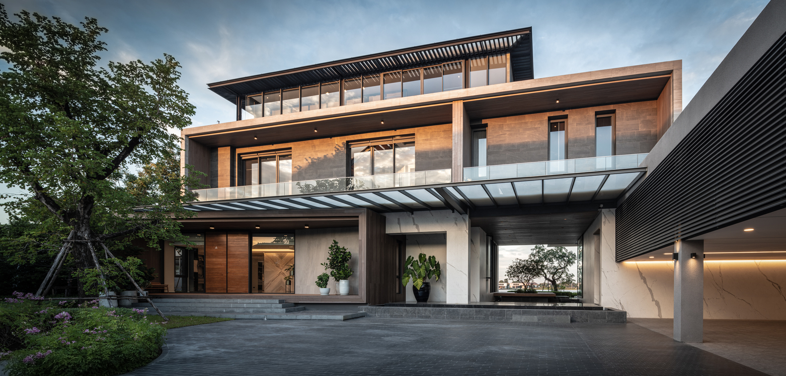 VILLA 10