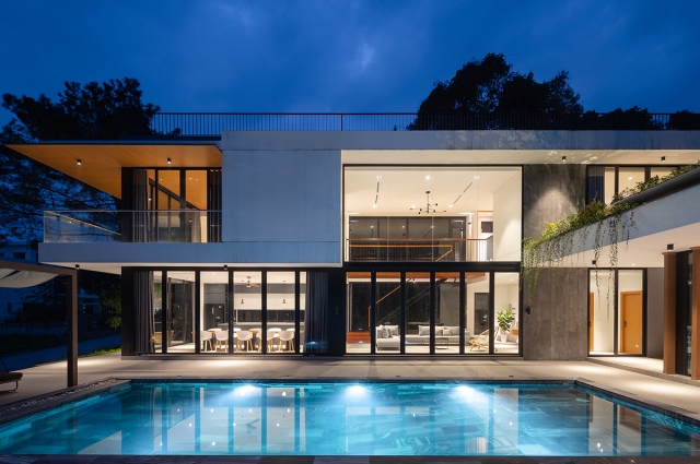 VILLA 01